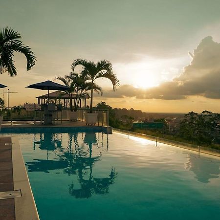The View Hotel Cumanda  Exterior photo